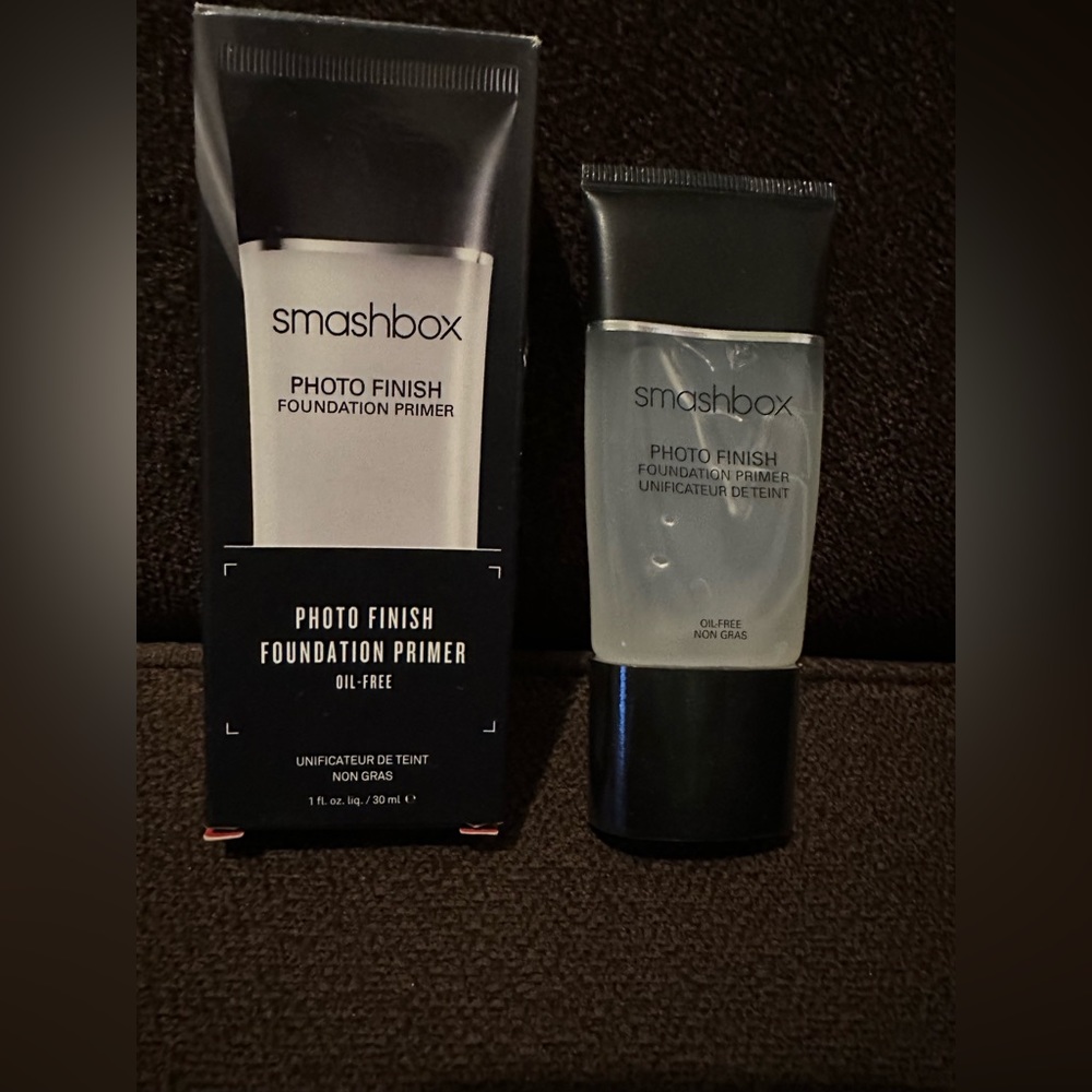 BRAND NEW WITH TAGS SMASHBOX PHOTO FINISH FOUNDATION PRIMER 1 FL OZ. Oil free.